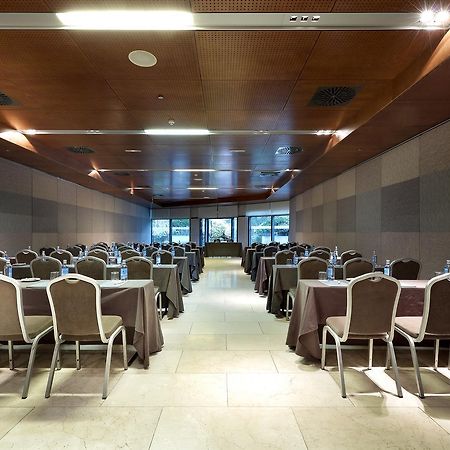Eurostars Suites Mirasierra Мадрид Экстерьер фото The cafeteria