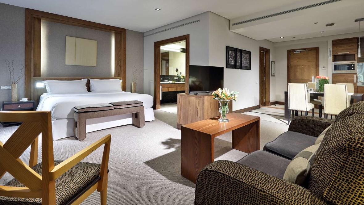 Eurostars Suites Mirasierra Мадрид Экстерьер фото A suite at the InterContinental London