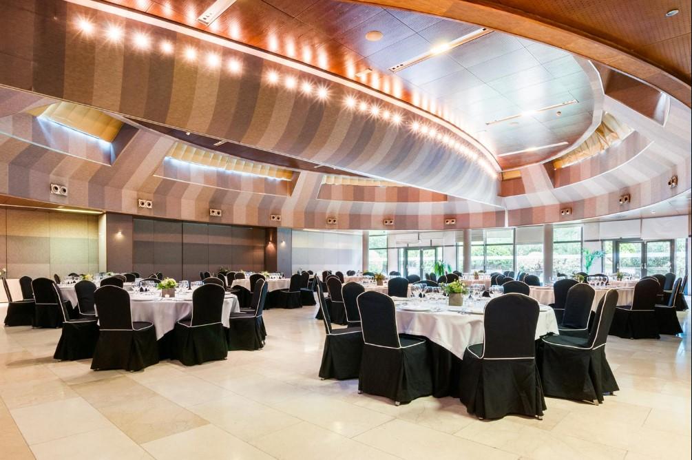 Eurostars Suites Mirasierra Мадрид Экстерьер фото The ballroom