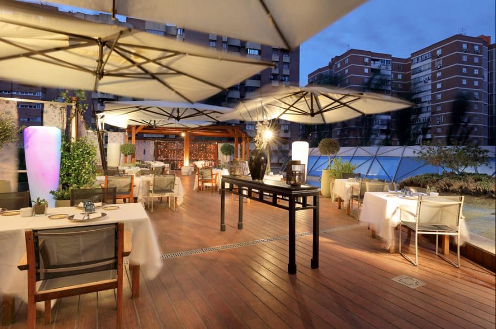 Eurostars Suites Mirasierra Мадрид Экстерьер фото The restaurant