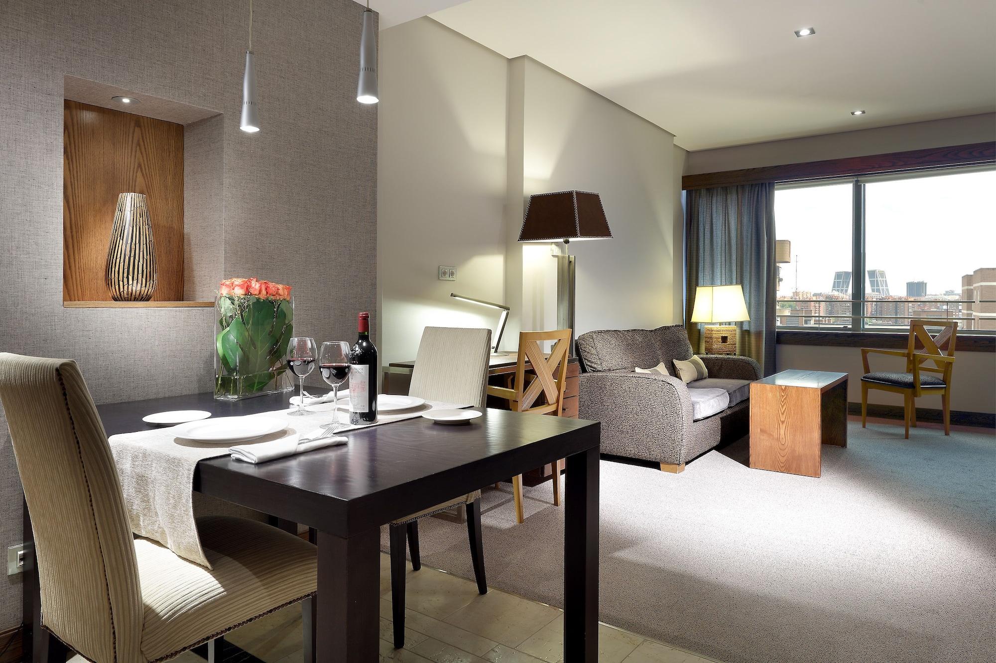 Eurostars Suites Mirasierra Мадрид Экстерьер фото
