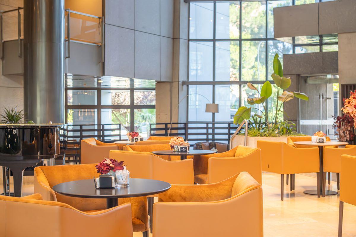 Eurostars Suites Mirasierra Мадрид Экстерьер фото The lobby of the hotel